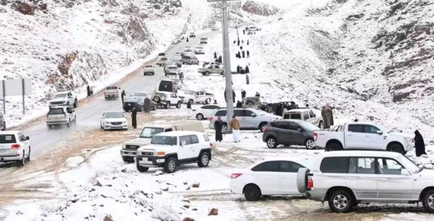 Deserto coberto de neve